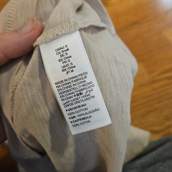 The Drop Cream Short Sleeve T-Shirt Size Small - Picture 4 of 6